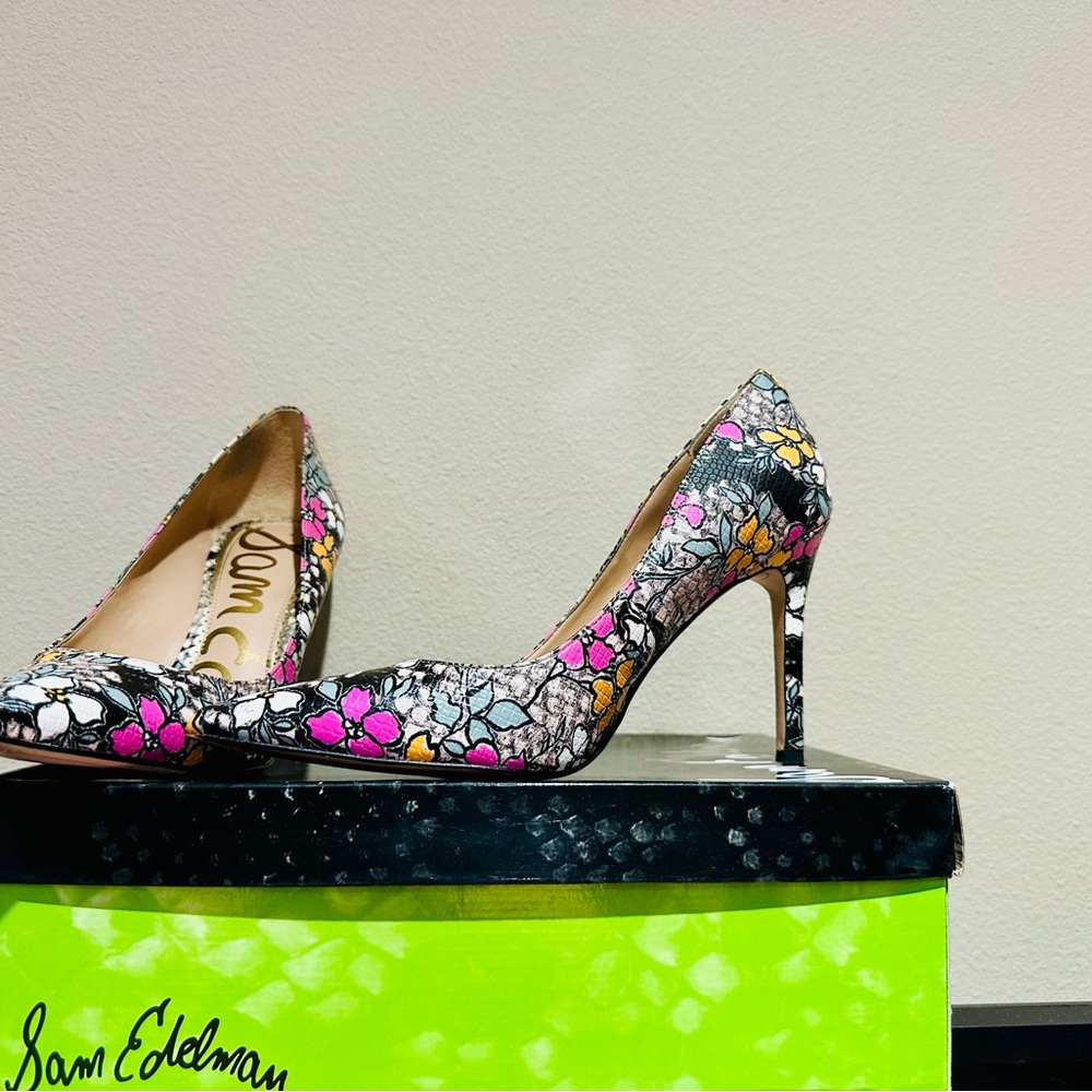 Sam Edelman Black and Pink Stiletto Heels Size 8
